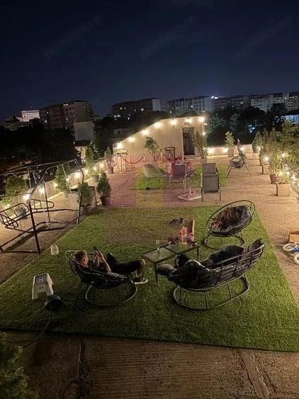 Apartament cu 5 camere decomandat în Unirii