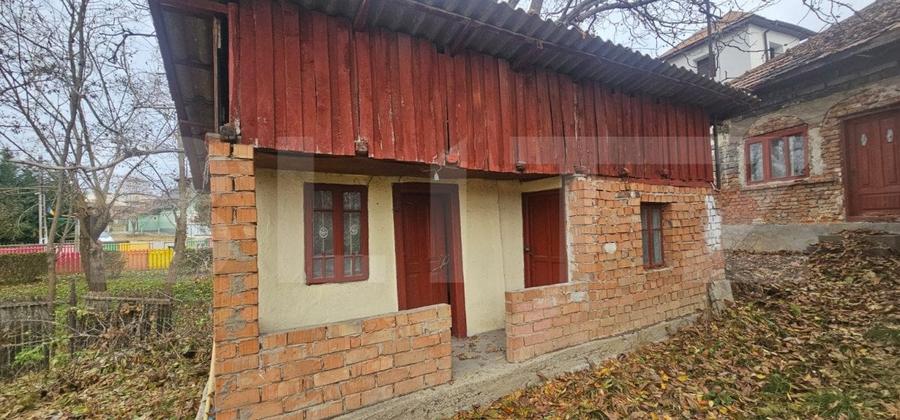 Teren Construcții intravilan de 700 mp, în Aninoasa