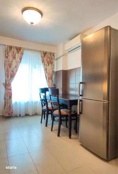 Apartament cu 2 camere decomandat, mobilat în Central