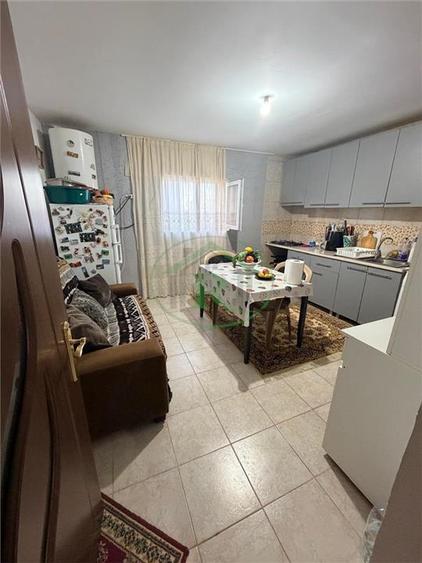 Casă cu 3 camere cu Teren 632 Mp în Pogonele