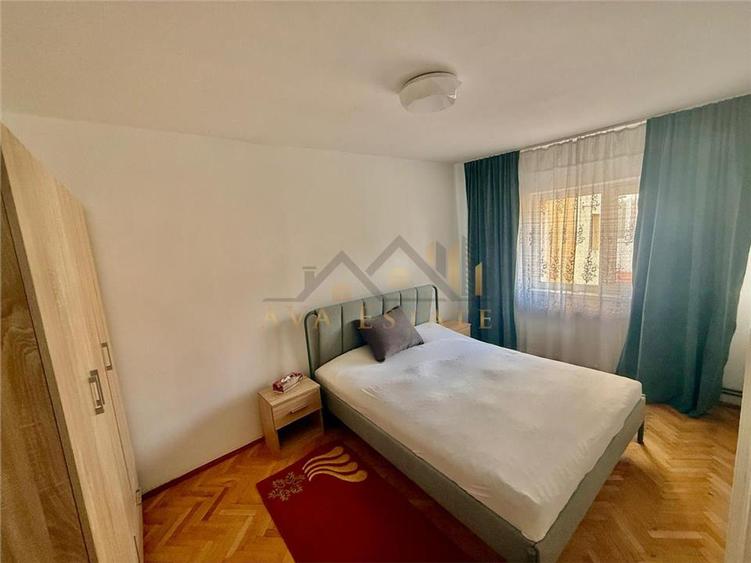 Apartament cu 2 camere semidecomandat, mobilat în Dâmbovița