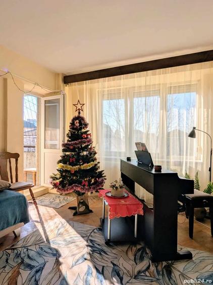 Apartament cu 3 camere decomandat în Central