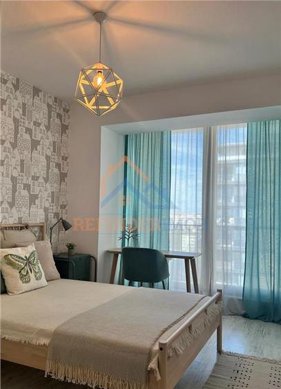 Apartament cu 2 camere semidecomandat, mobilat în Titan