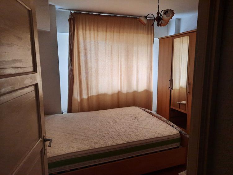 Apartament cu 2 camere decomandat în Mihai Viteazul