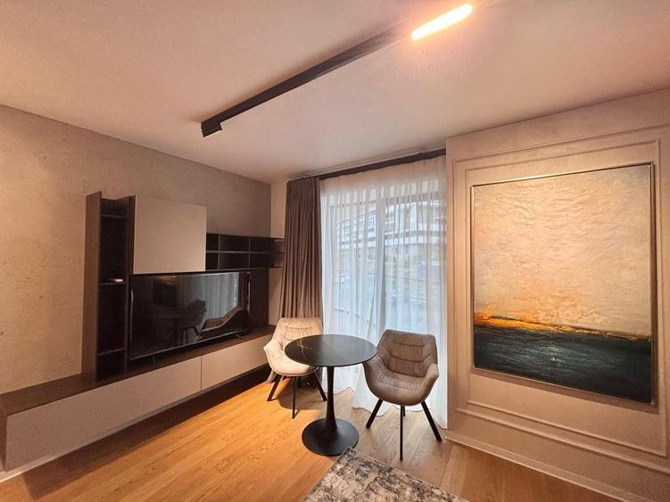 Apartament cu 2 camere, mobilat în Floreasca