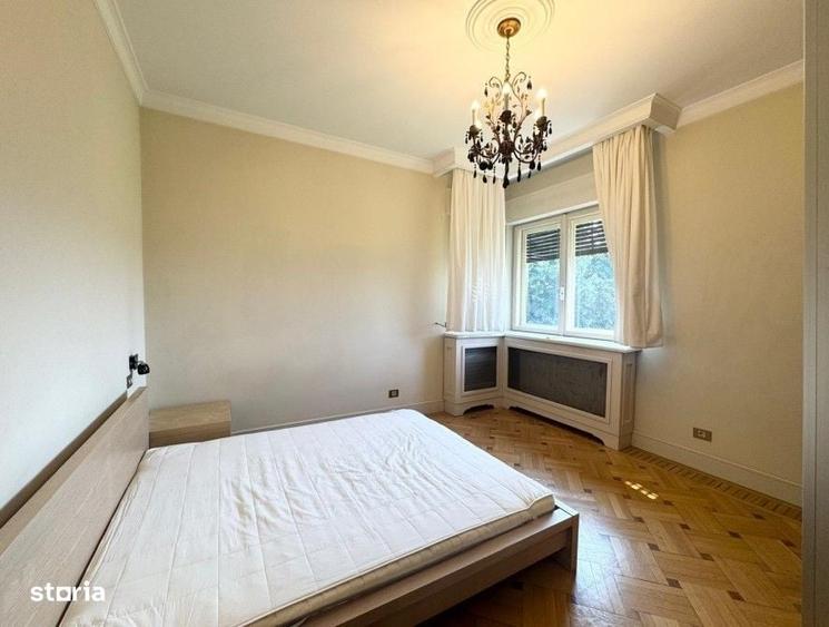 Apartament cu 4 camere în Domenii
