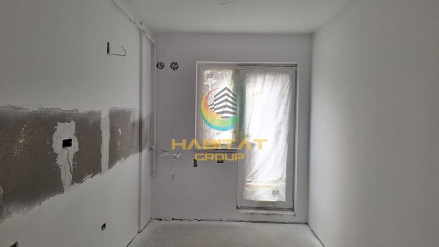 Apartament cu 3 camere decomandat în Berceni
