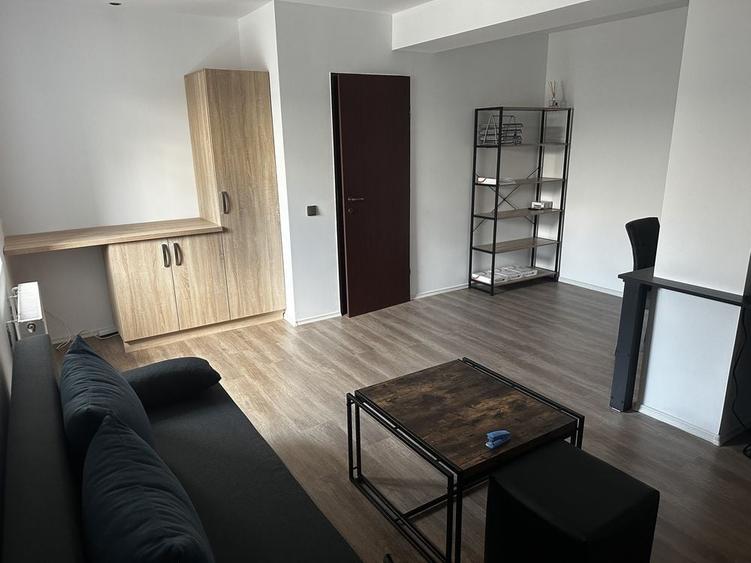 Spațiu comercial, de 30 mp, în Central