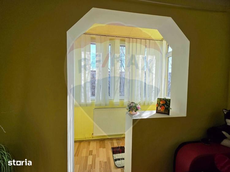Apartament cu 2 camere semidecomandat în Circumvalațiunii