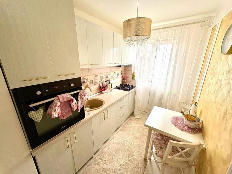 Apartament cu 2 camere semidecomandat în Vest