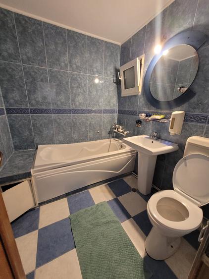 Apartament cu 2 camere semidecomandat în Obor