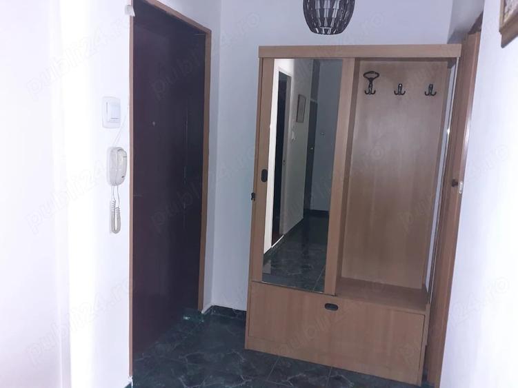 Apartament cu 2 camere decomandat în Iancului