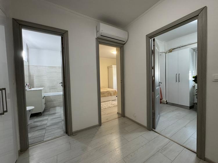 Apartament cu 2 camere decomandat în