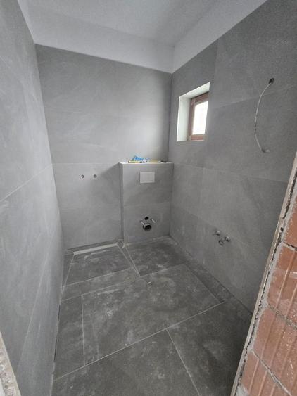 Duplex cu 4 camere cu Canalizare în Moșnița Nouă