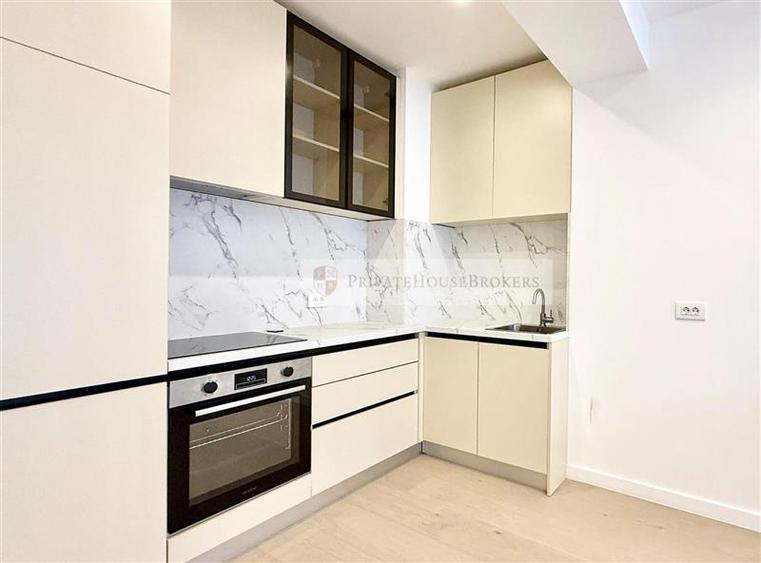 Apartament cu 2 camere semidecomandat, mobilat în Aviației
