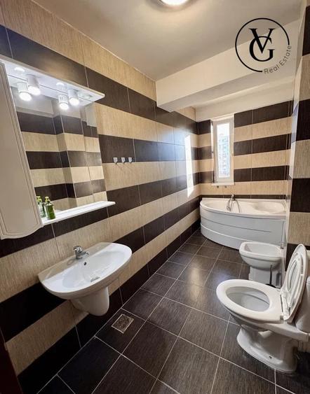 Apartament cu 2 camere semidecomandat, mobilat în Universitate