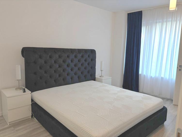 Apartament cu 3 camere semidecomandat în Șoseaua Nordului