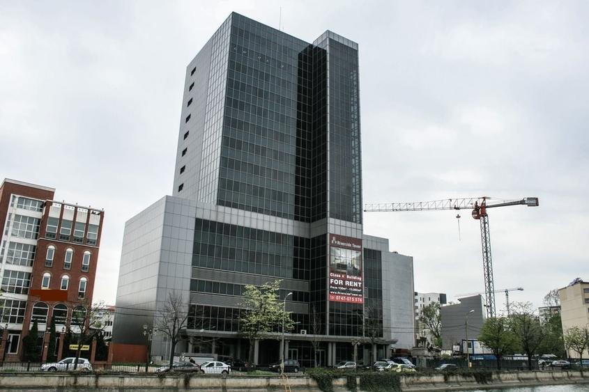 Birou, de 12,342 mp, în Grozăvești