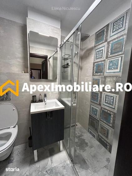 Apartament cu 4 camere decomandat în Drumul Taberei