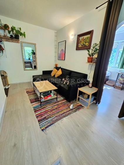Apartament cu 2 camere în Podu Roș