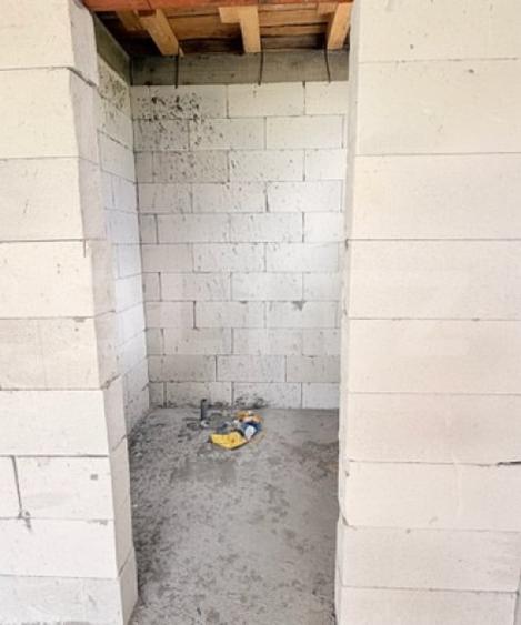 Casă cu 4 camere cu Teren 470 Mp în Central