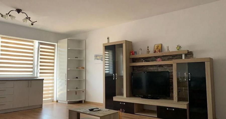 Garsonieră decomandată în Sânpetru