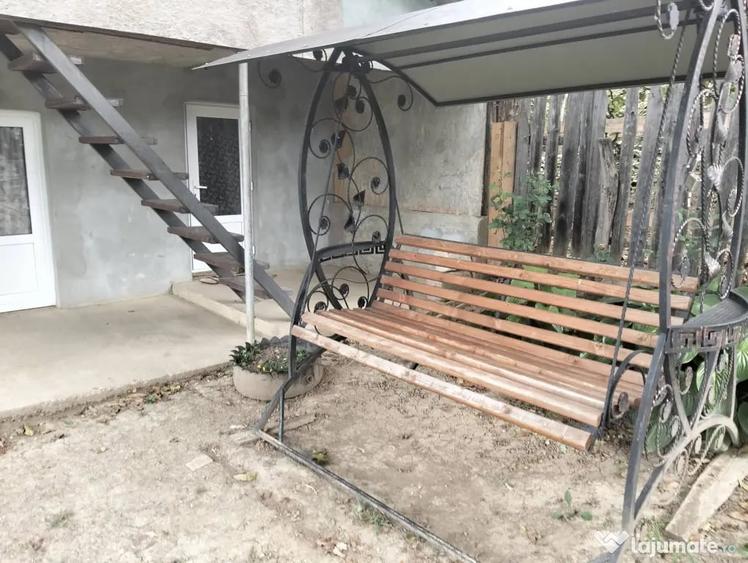 Casă cu 3 camere în Socea