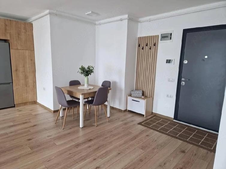 Se inchiriaza apartament cu 2 camere - 3