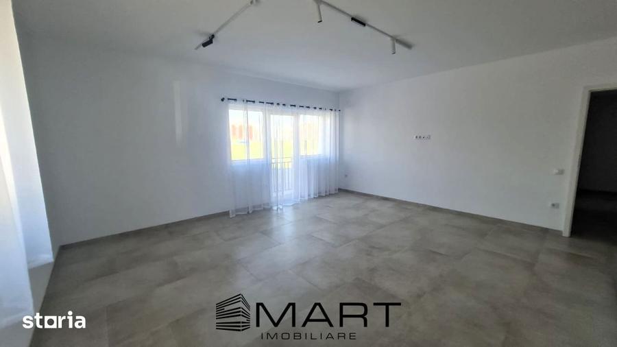 Apartament cu 3 camere decomandat în Șelimbăr