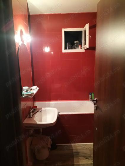 Apartament cu 3 camere decomandat în Griviței