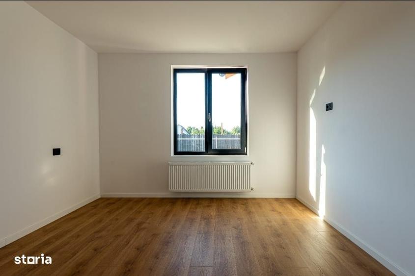 Casă cu 3 camere cu Teren 380 Mp în Hemeiuș