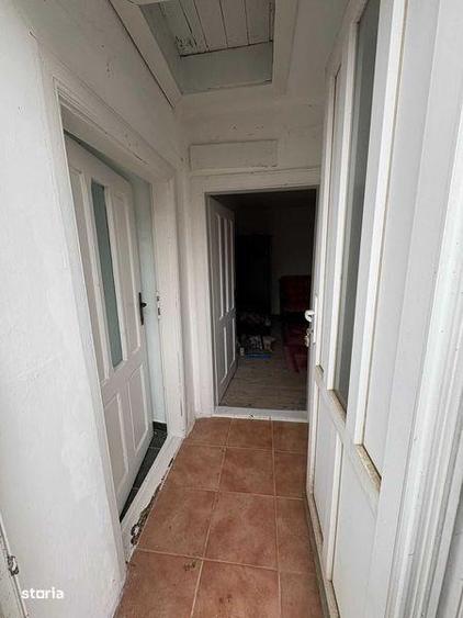Casă cu 3 camere cu Teren 80 Mp în Central
