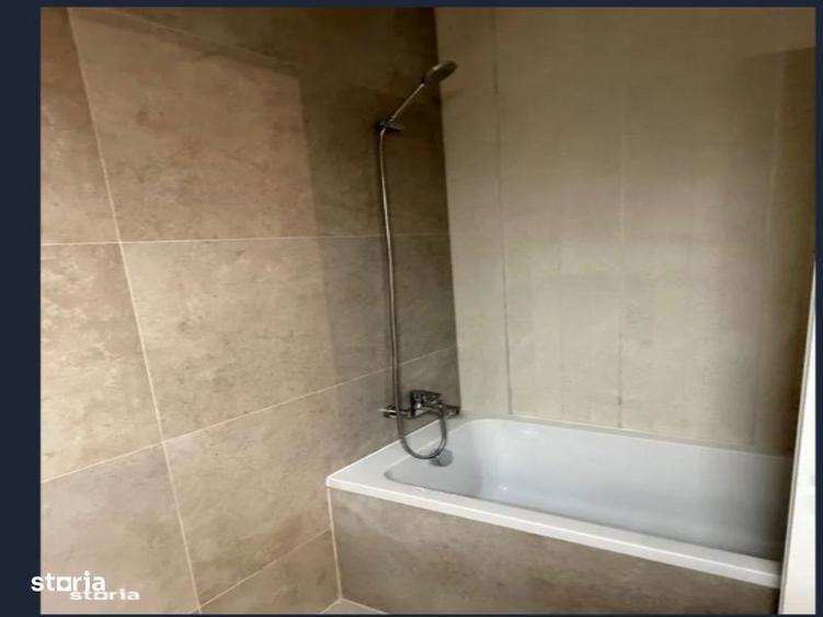 Apartament cu 3 camere în Băneasa
