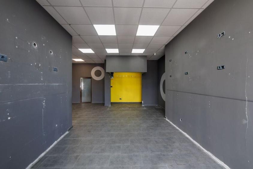 Spațiu comercial, de 87 mp, în Central