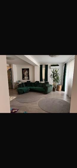 Apartament cu 3 camere decomandat, mobilat în Brazda lui Novac