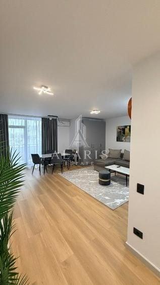 Apartament cu 2 camere decomandat, mobilat în Torontalului