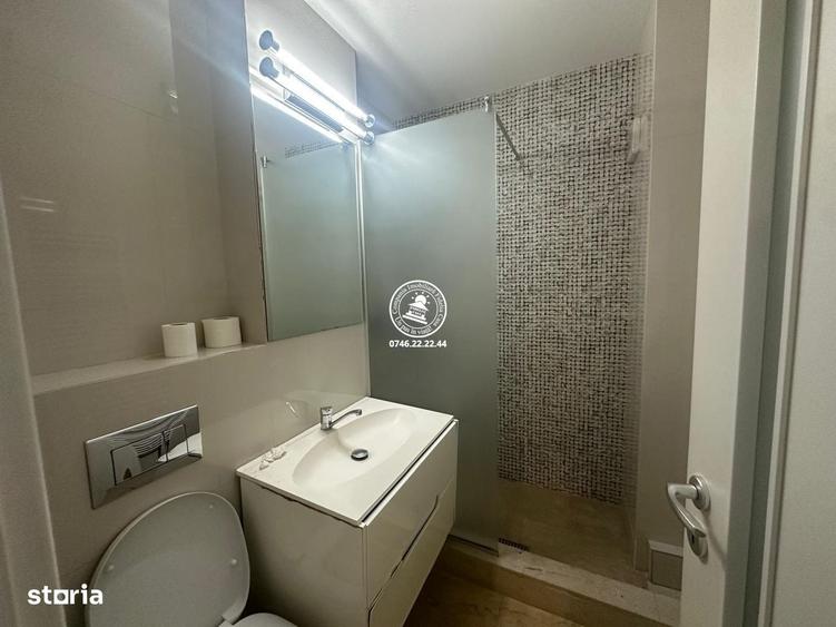 Apartament cu 4 camere decomandat în Copou