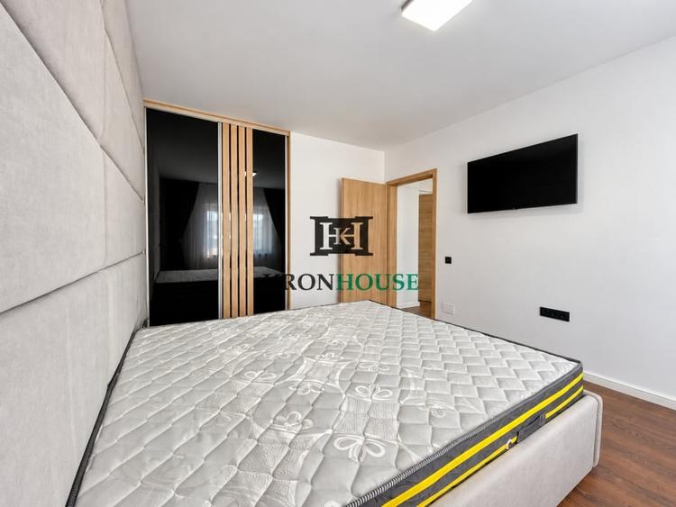 Apartament cu 2 camere semidecomandat, mobilat în Tractorul