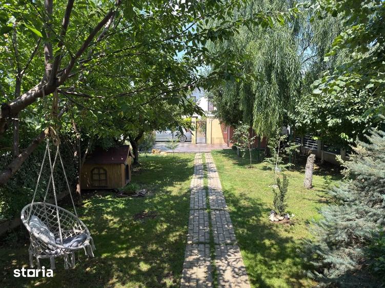 Casă cu 4 camere cu Teren 400 Mp în Tunari