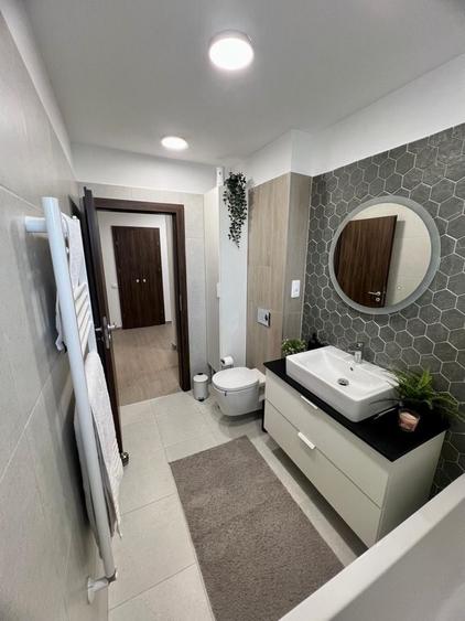 Apartament cu 2 camere decomandat în Exterior Vest