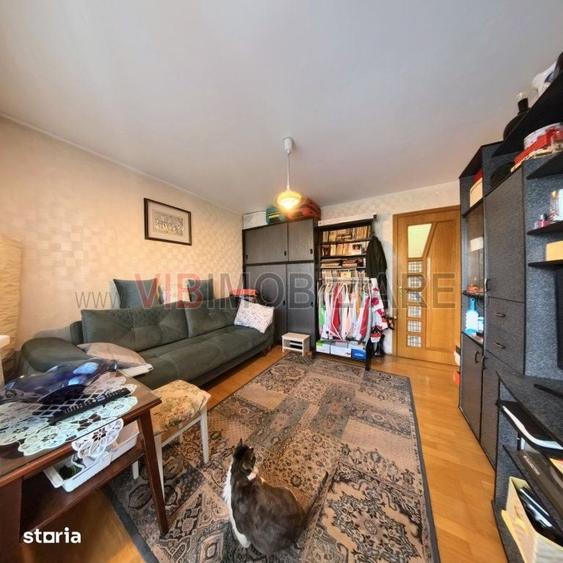 Apartament cu 4 camere decomandat, mobilat în 13 Septembrie