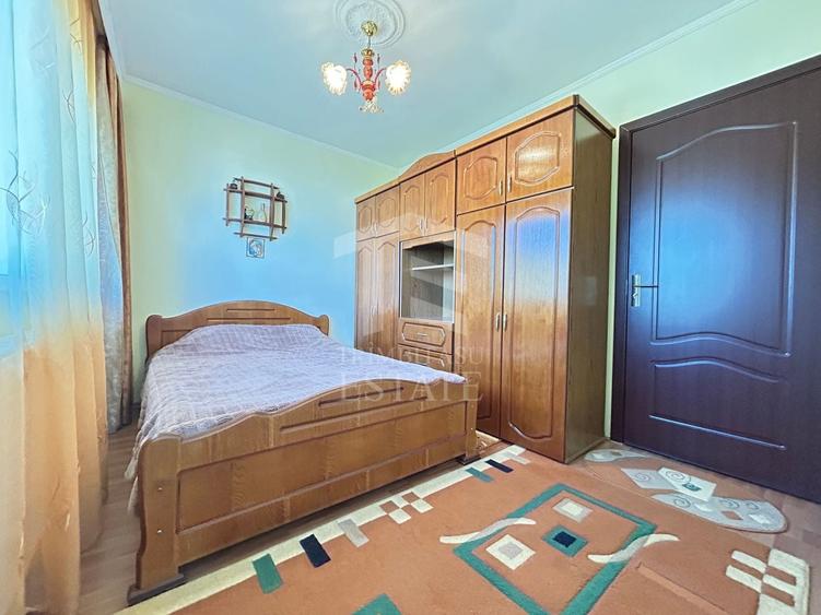 Ap. 3 camere decomandat Năvodari Str. Delfinului + loc parcare - 3