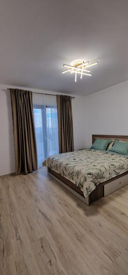Apartament cu 2 camere decomandat în Exterior Vest