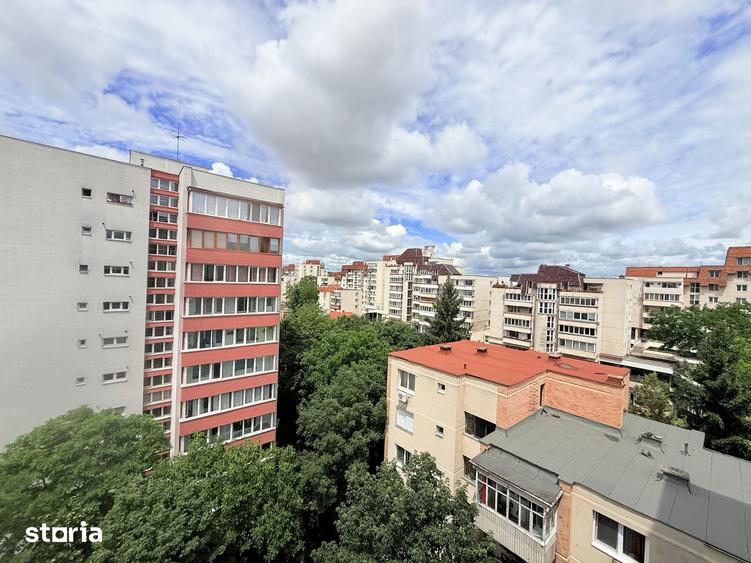 Apartament cu 2 camere decomandat în Central