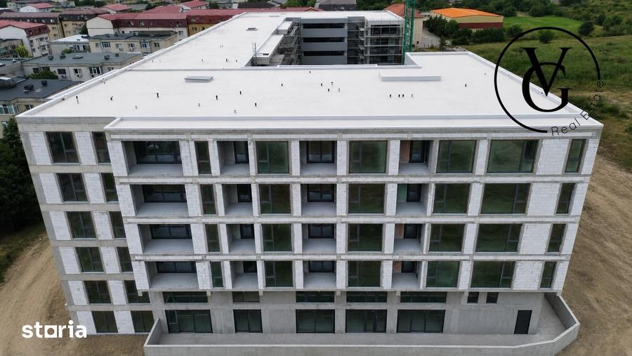Apartament cu 4 camere decomandat în Inel I