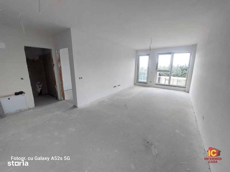 Apartament cu 3 camere în Cristian