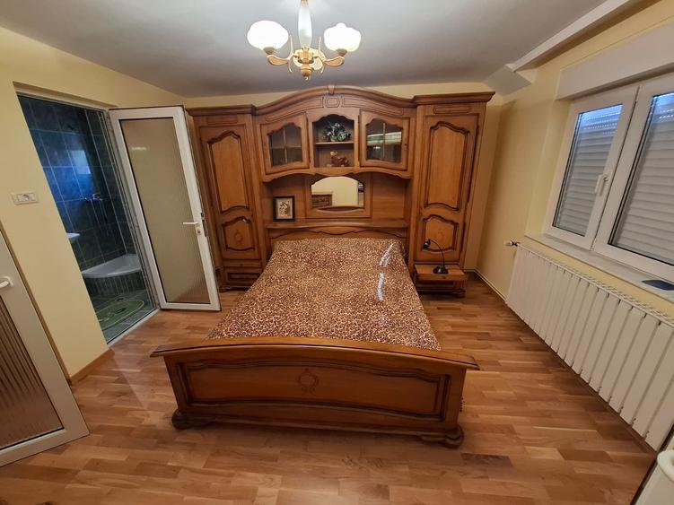 Casă individuală cu 4 camere cu Garaj în Funcționarilor