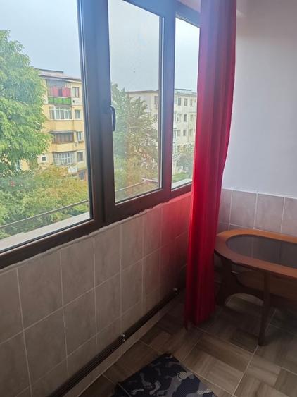 Apartament cu 2 camere decomandat în Nicolae Titulescu