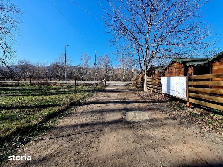 Teren de 618 mp, în Ostroveni