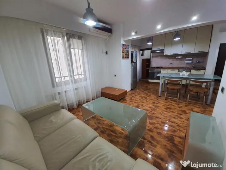 Apartament cu 3 camere decomandat în Unirii